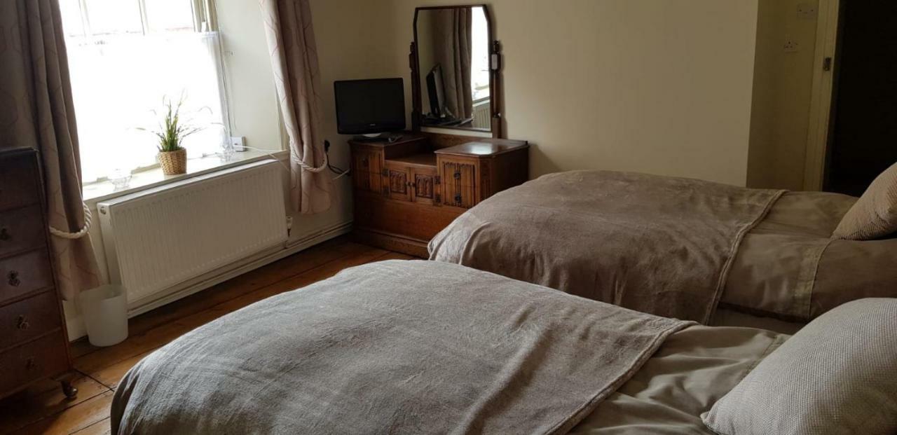 Chimes Bed And Breakfast 里弗姆 外观 照片
