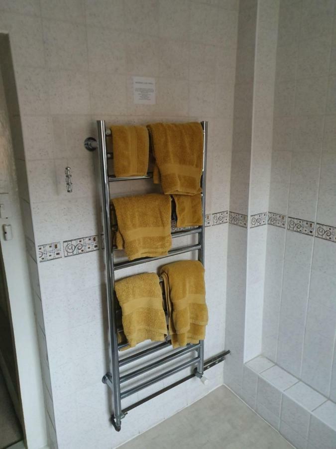 Chimes Bed And Breakfast 里弗姆 外观 照片